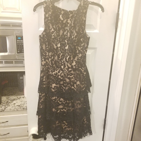 Eliza J black lace cocktail dress - Gorgeous - Picture 3 of 5